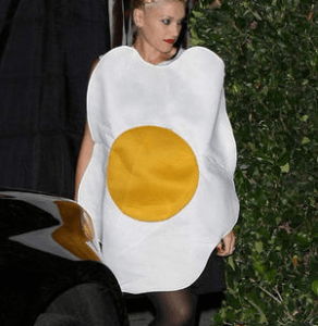 disfraz de huevo frito